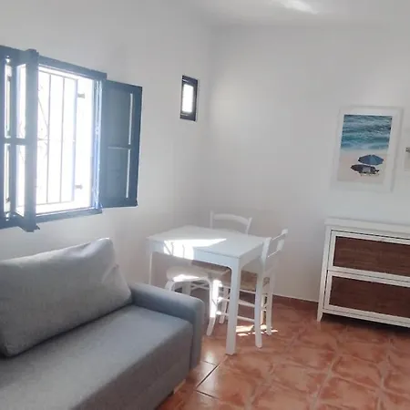 Semesterbostad Casa Centrica Con Terraza Y Patio Almuñécar